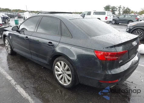 2017 Audi A4 2.0T Premium z USA, uszkodzony, nr VIN WAUANAF4XHN055900